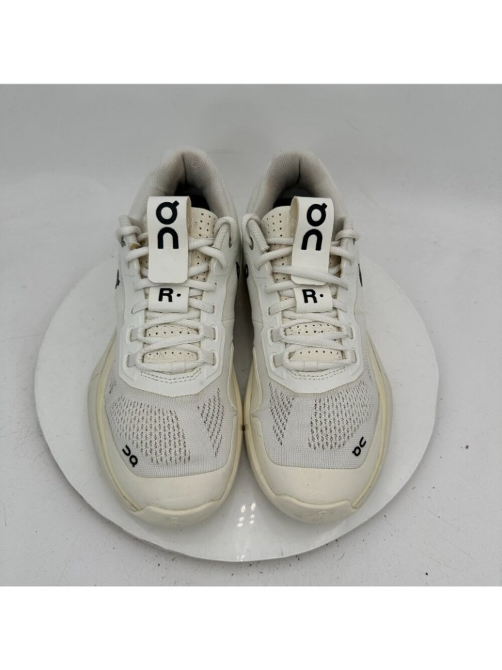 On The Roger Pro Swiss Engineering Women Size 11 White Acai Tennis Shoes - Picture 3 of 11